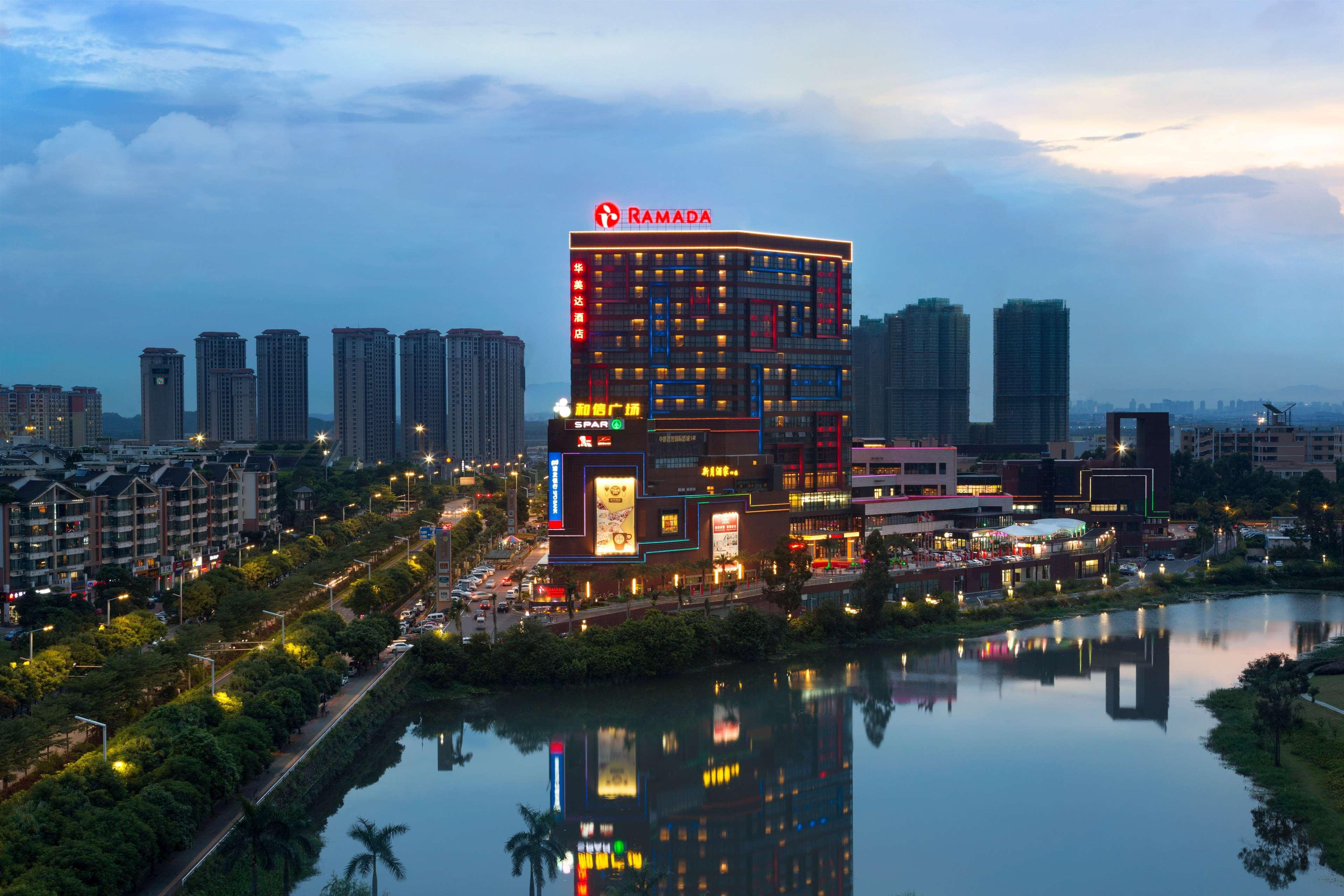 Ramada Foshan Nanhai Esterno foto